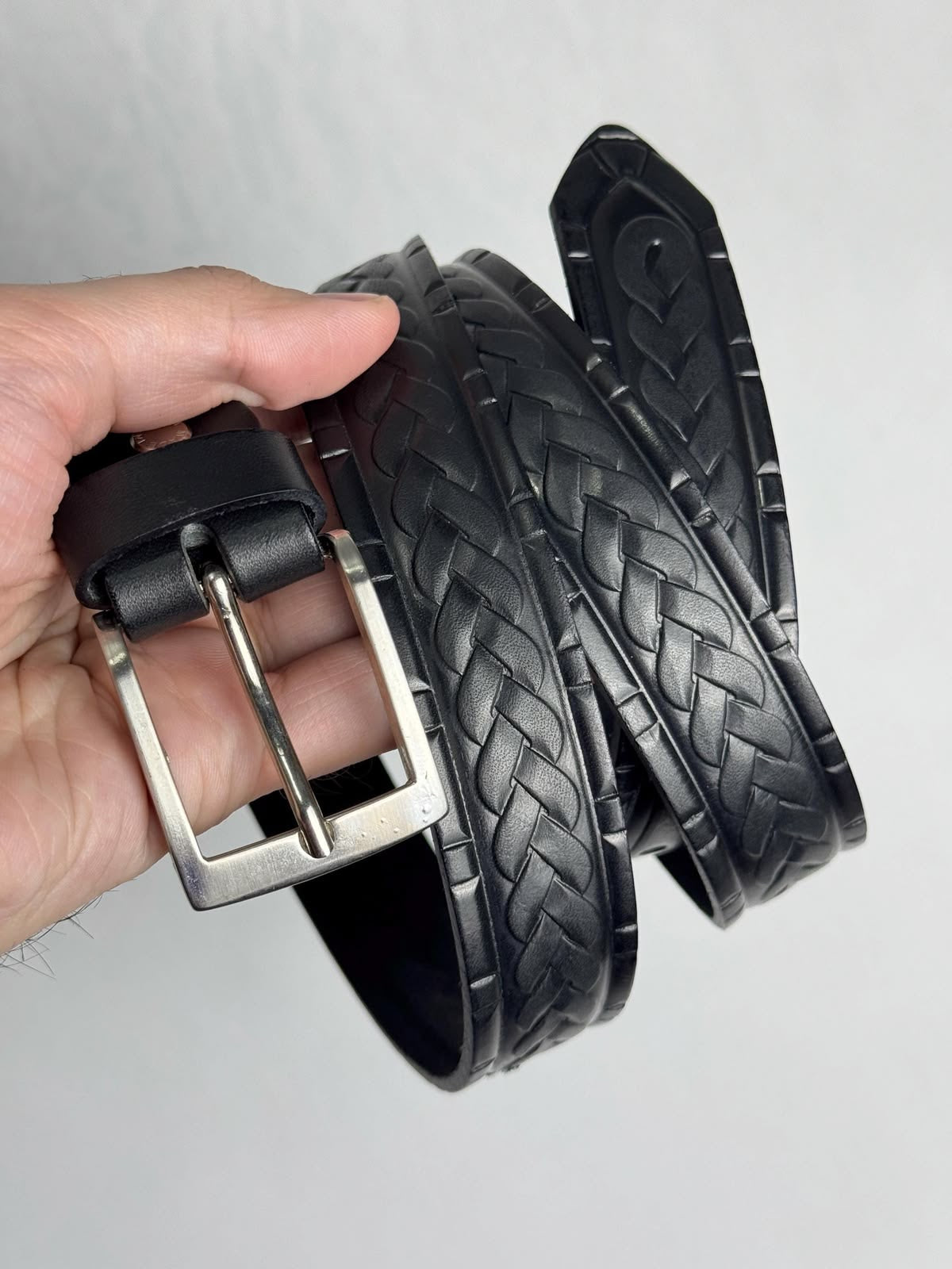 Hand-Tooled Black Leather Western Belt — Braided Woven Pattern & Stainless Steel Buckle