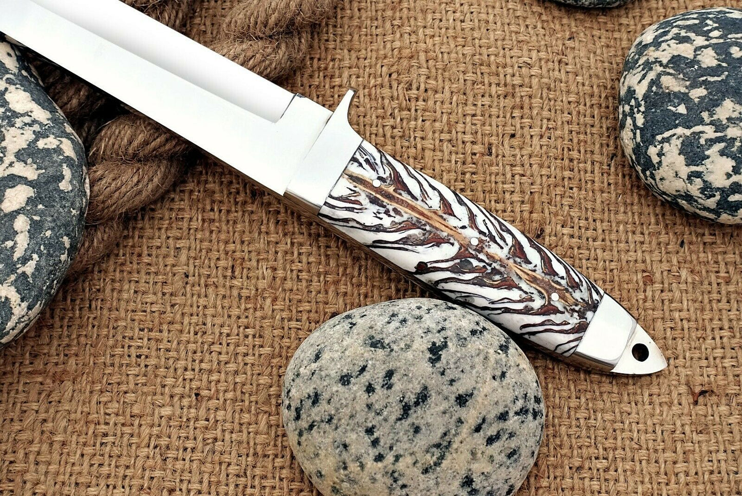 HS-1098 | Custom Handmade Steel D2 Fighter Hunting Combat Mini Tanto Blade Sword knife With Resin Handle