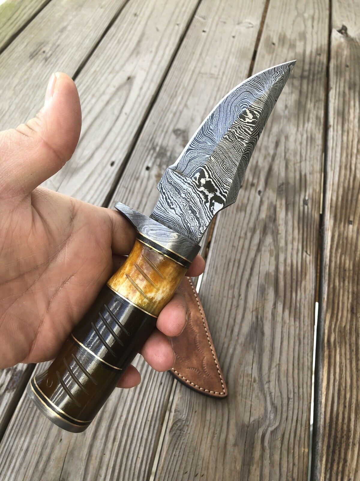 HS-460 Custom Handmade Damascus Steel Hunting Camping Best Knife - Awesome Colour Camel Bone - Very Reasonable Price