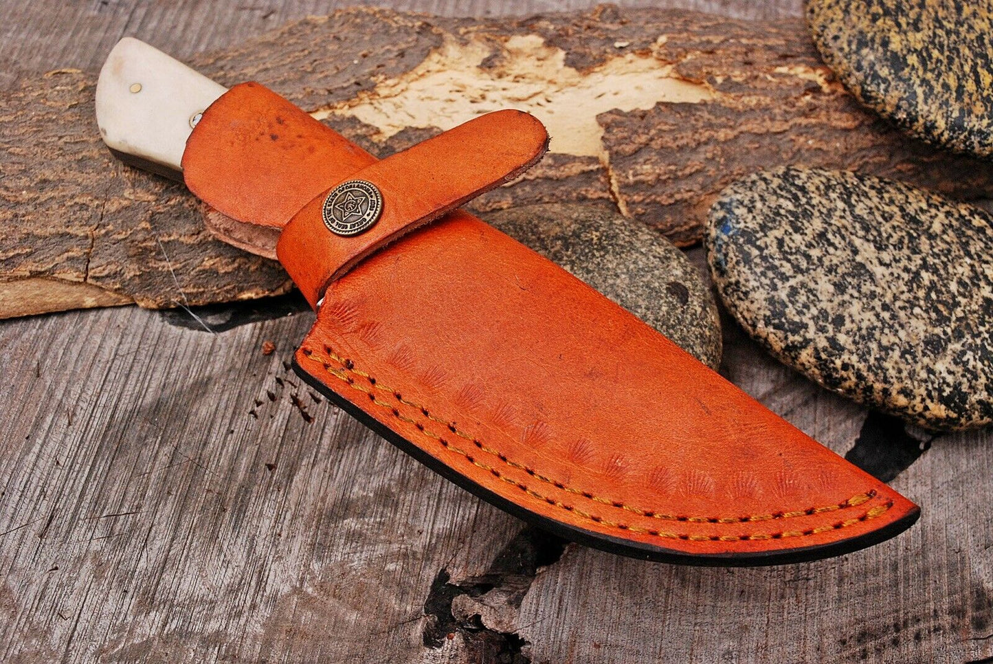 HS-433 | Custom Handmade Damascus Steel Hunitng Knife - Camel Bone Handle