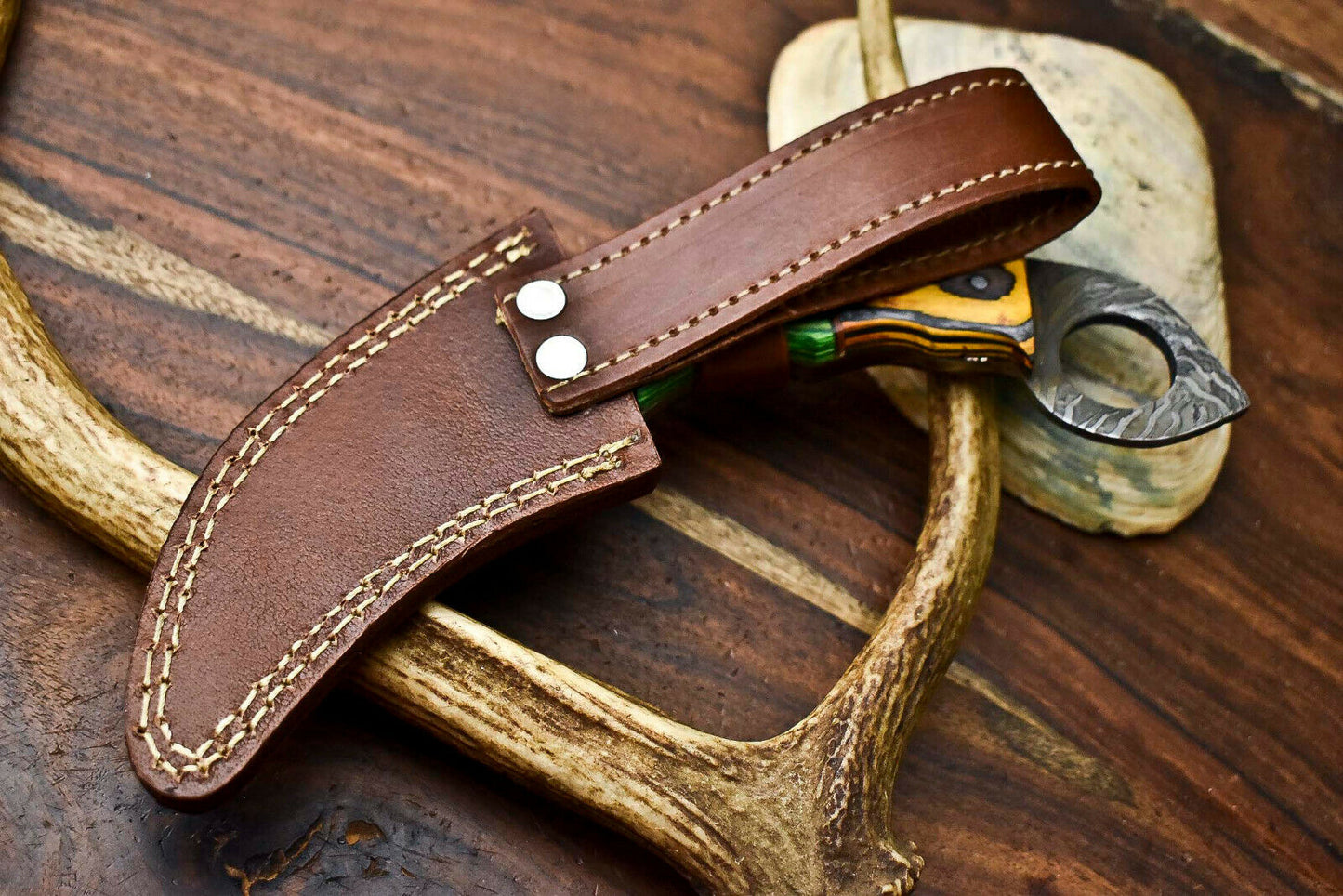 HS-895 Handmade Damascus Hunting Blade Karambit Full Tang Knife
