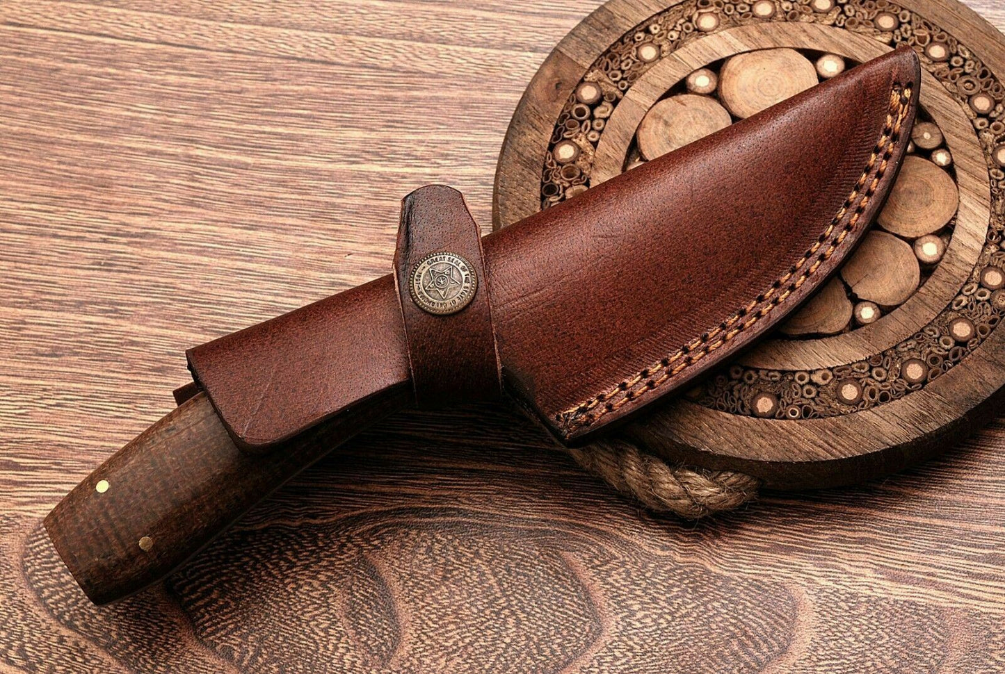 HS-772 Custom Handmade Damascus Skinner Knife With Walnut Wood Handle