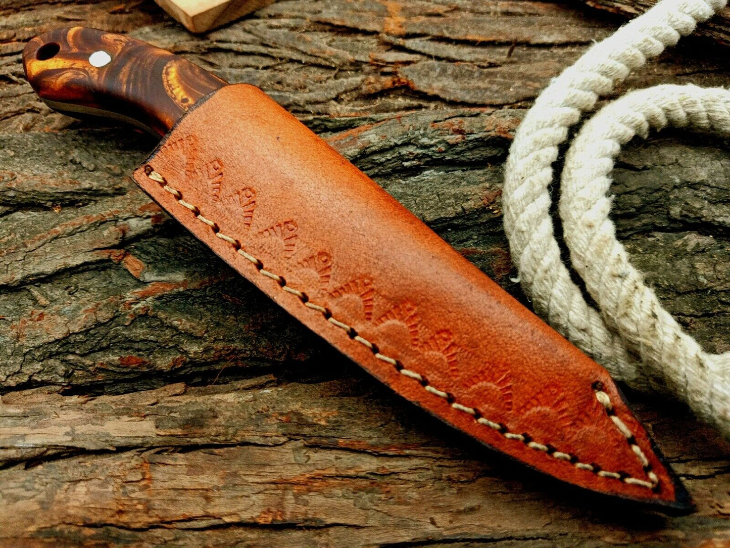 HS-590 Custom Handmade Damascus Skinner knife with wood handle