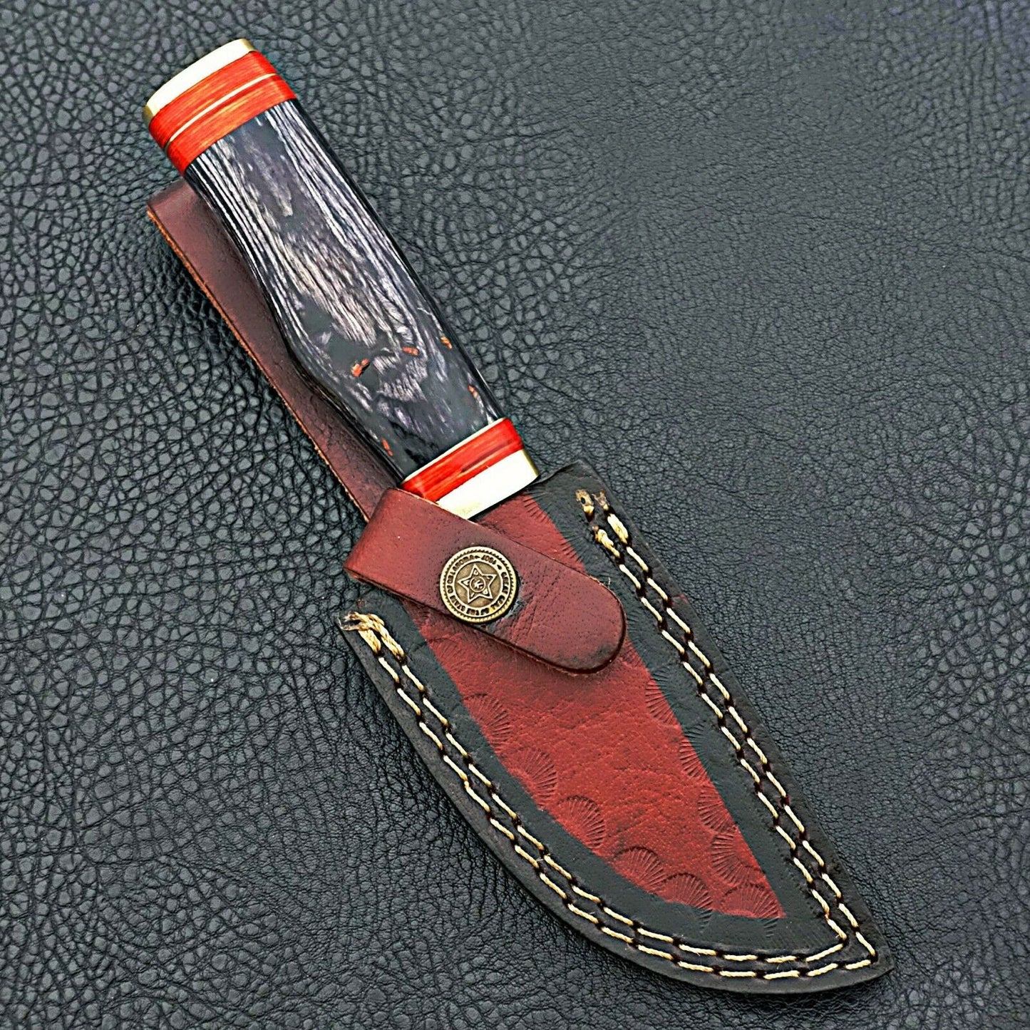 HS-424 | Custom Handmade Damascus Steel Hunting Knife - Beautifu Hardl Wood Handle