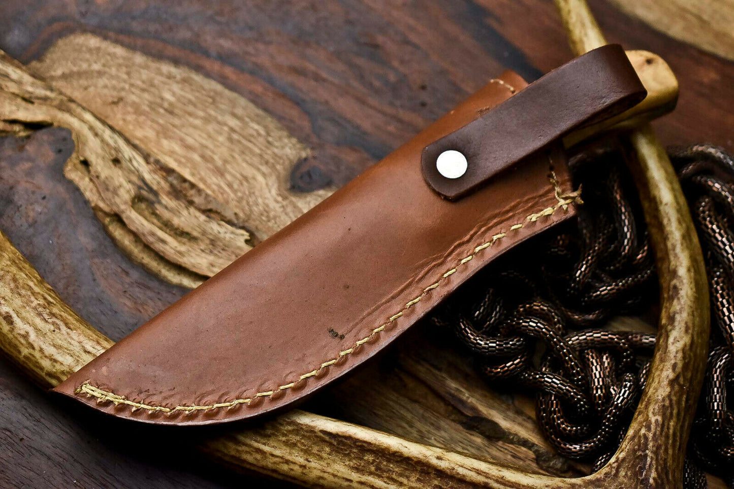 HS-686 Custom Handmade Damascus Steel Skinner Knife - Beautiful Wood Handle