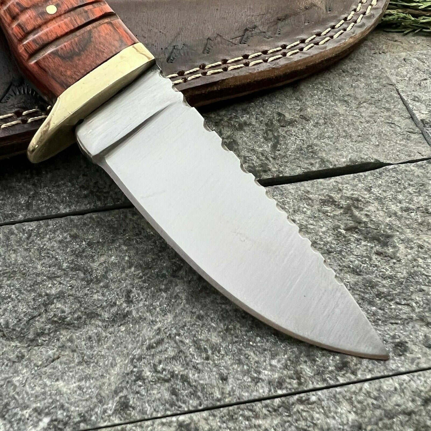 HS-567 Custom Handmade D2 Steel High Polish Hunting Skinner Knife W/Sheath