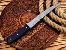 Load image into Gallery viewer, HS-1041 Custom Handmade Damascus Steel Full Tang Hunting Fillet Knife With Sheath