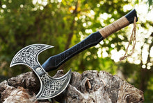 Load image into Gallery viewer, HS-1017 Custom handmade hand-forged carbon steel hunting axe Viking hatchet tomahawk axe