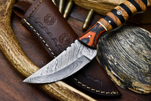 Load image into Gallery viewer, HS-564 Handmade Damascus Hunting Skinning Blade Hunter Camping Full Tang Knife