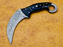 Load image into Gallery viewer, HS-893 CUSTOM DAMASCUS STEEL HUNTING/BOWIE/DAGGER KNIFE HANDLE BUFFALO HORN WITH SHEATH