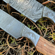 Load image into Gallery viewer, HS-127 '' Hand Forged Damascus Steel Hunting Chef Kitchen Knife Set W/ Sheath