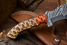Load image into Gallery viewer, HS-919 Custom Handmade Damascus Hunting Blade Hunter Camping Tracker Full Tang Knife