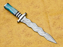 Load image into Gallery viewer, HS-856 CUSTOM DAMASCUS STEEL HUNTING/BOWIE/DAGGER KNIFE HANDLE COLORED BONE WITH SHEATH