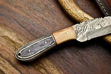 Load image into Gallery viewer, Custom Handmade Damascus Hunting Skinning Blade Hunter Camping Full Tang Knife