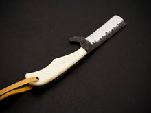 Load image into Gallery viewer, HS-952 Custom Hand Forged 6.00" Corbon Steel Full Tang Cowboy Bull Cutter Knife