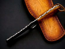 Load image into Gallery viewer, HS-968 '' Custom Hand Forged 6.5" Damascus Steel Full Tang Cowboy Bull Cutter Knife