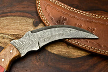 Load image into Gallery viewer, HS-905 Custom Handmade Damascus Hunting Blade Karambit Camping Full Tang Knife