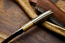 Load image into Gallery viewer, Custom Handmade Damascus Hunting Skinning Blade Hunter Camping Full Tang Knife