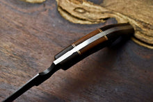 Load image into Gallery viewer, HS-901 Handmade Damascus Hunting Blade Karambit Full Tang Knife