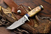 Load image into Gallery viewer, HS-715 Custom Handmade Awesome Olive Wood Handle Damascus Steel Skinner Knife With Best Price