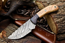Load image into Gallery viewer, HS-702 Custom Handmade Damascus Steel Skinner Knife - Beautiful Wood Handle