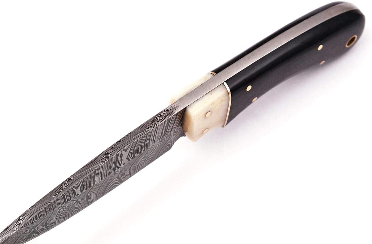 HS-783 Custom Handmade Damascus Skinner Knife With Bufflo Horn & Bone Handle