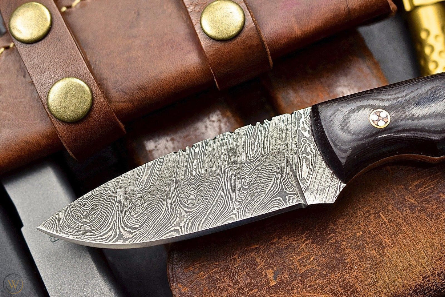 HS-825 Custom Handmade Damascus Skinner Knife With Hard Wood Handle