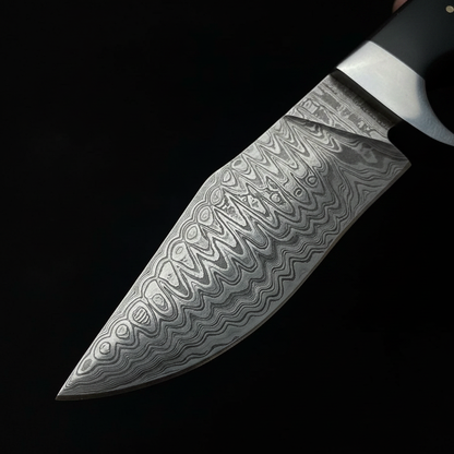 damascus-hunting-knife-blade-macro-wave