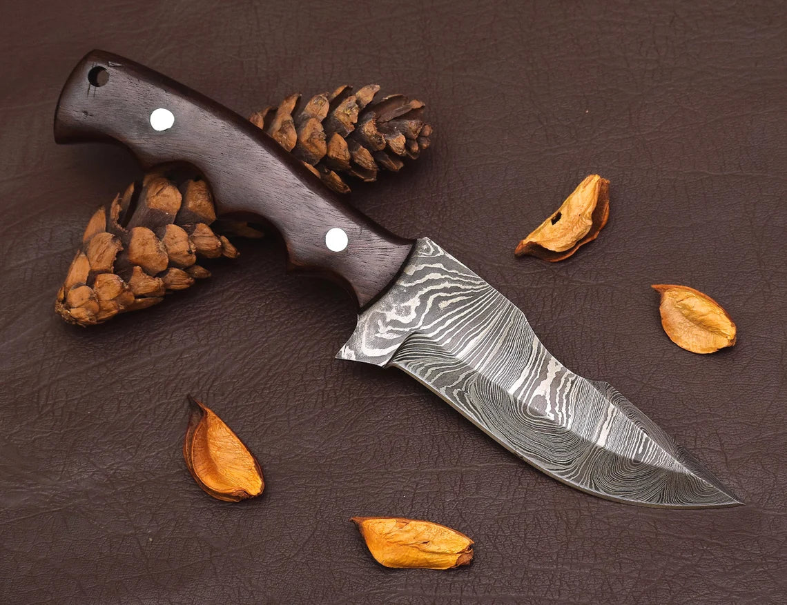 Damascus Hunting Knife – Wood Handle | HS-355