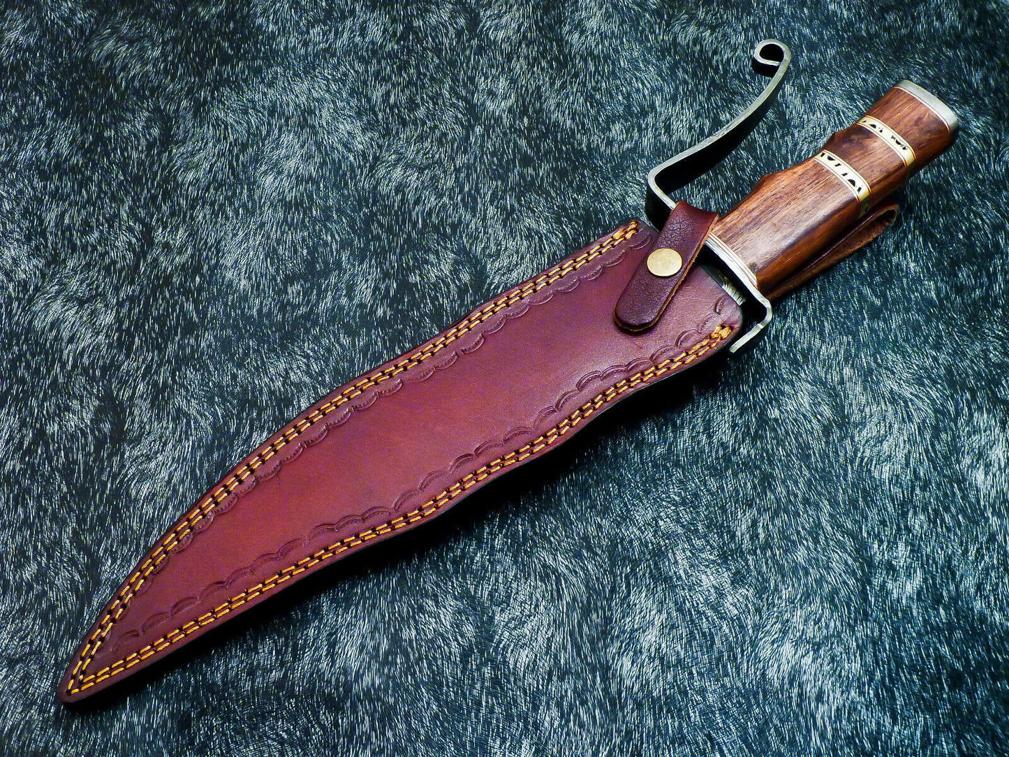 HS-381 '' Custom Hand Forged Damascus Steel 16" Hunting Knife - Natural Wood