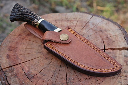 HS-474 Custom Handmade Damascus Hunting-Skinner Knife With Stag Horn Handle