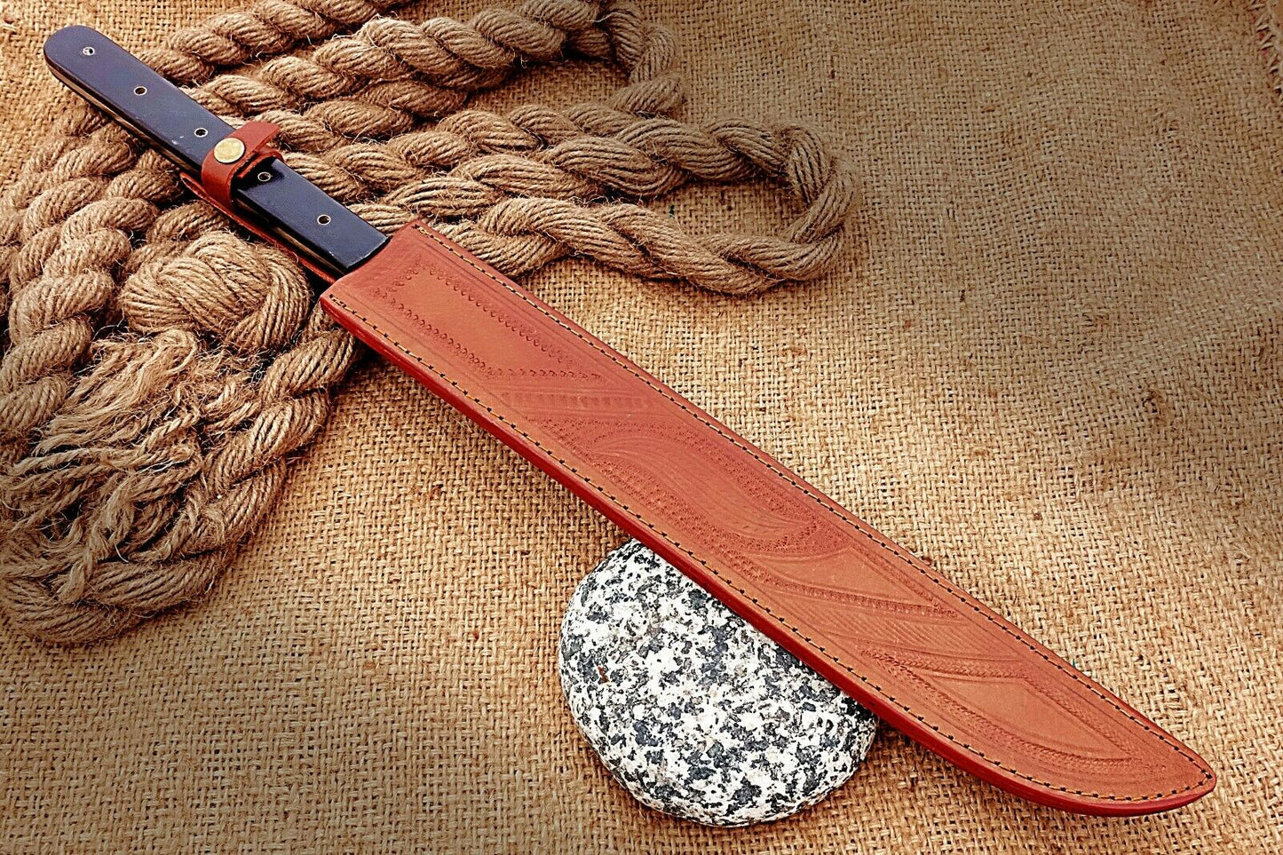 HS-1096 | Custom Handmade Steel D2 Fighter Hunting Combat Mini Sword knife With Resin Handle