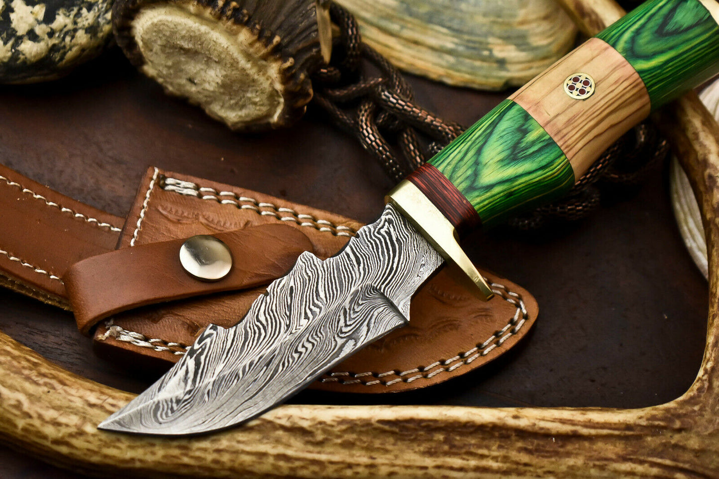 HS-415 | Custom Handmade Damascus Steel Hunting Knife - Hard Wood Handle