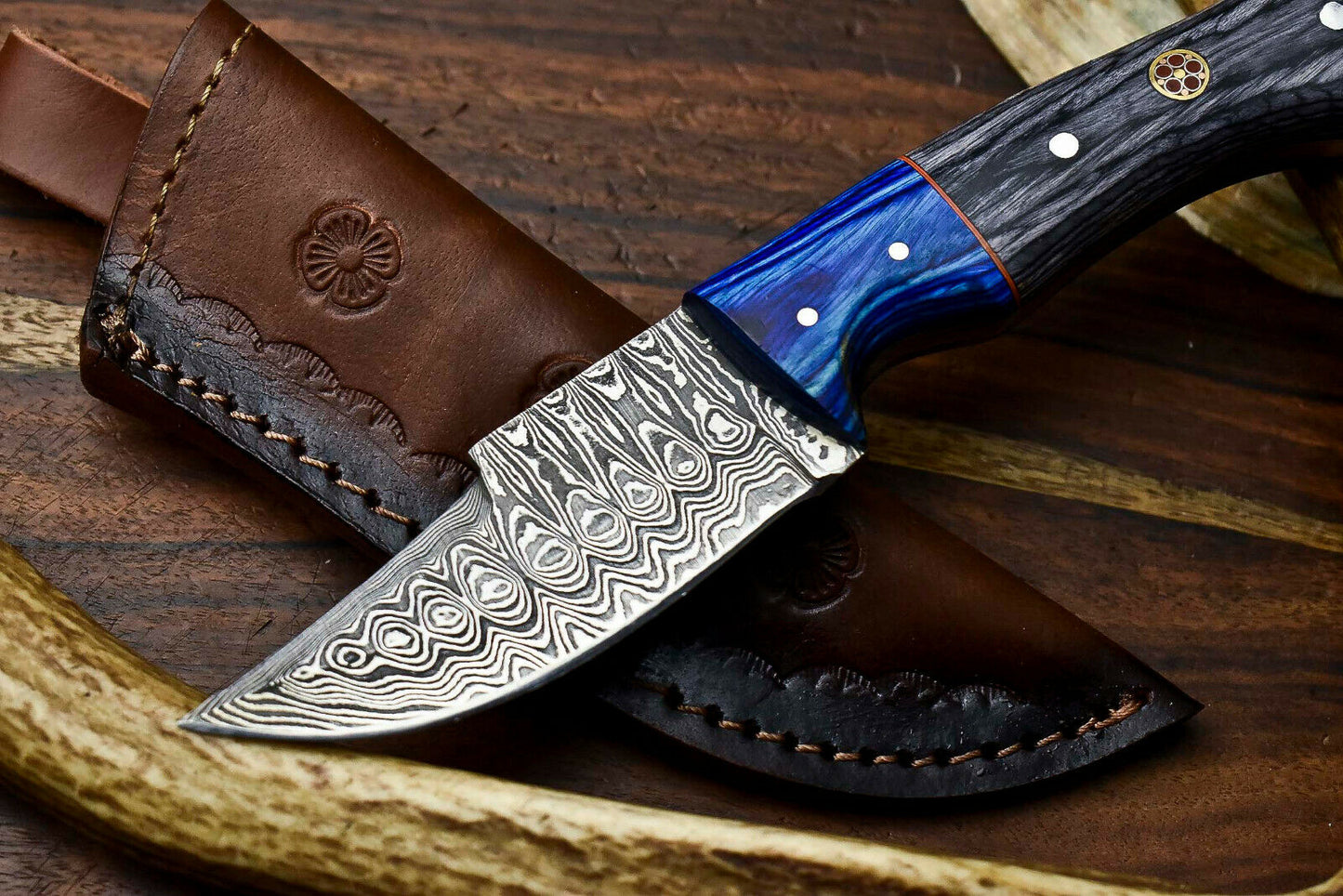 HS-618 Handmade Damascus Skinning Blade Camping Full Tang Knife