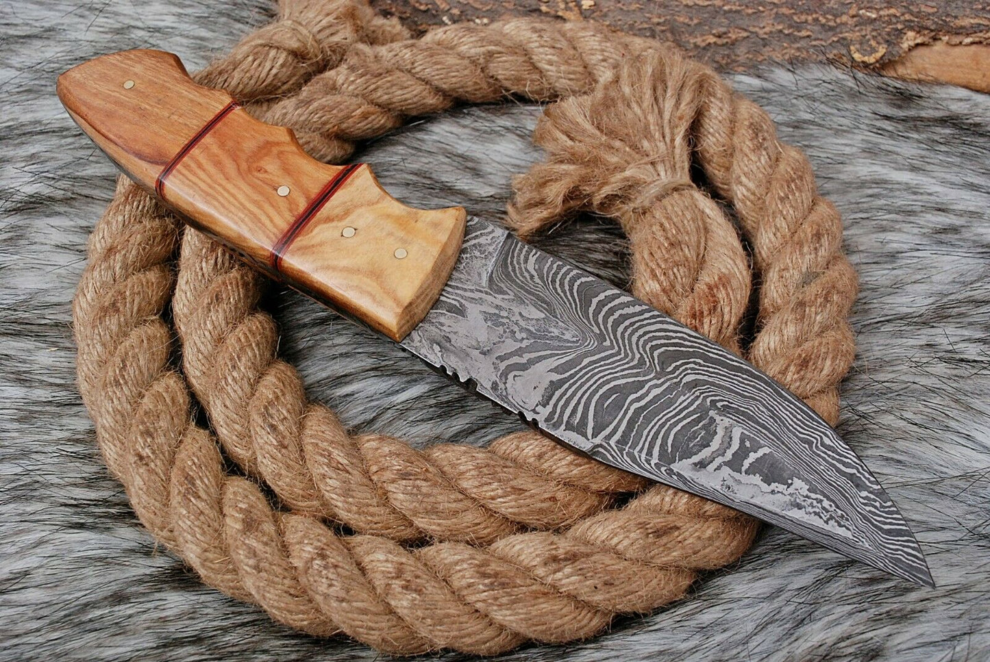 HS-505 Custom Handmade Damascus Skinner/Hunting Knife With Wood Handle