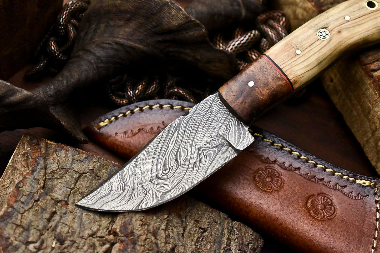 HS-703 Custom Handmade Damascus Steel Skinner Knife - Beautiful Wood Handle
