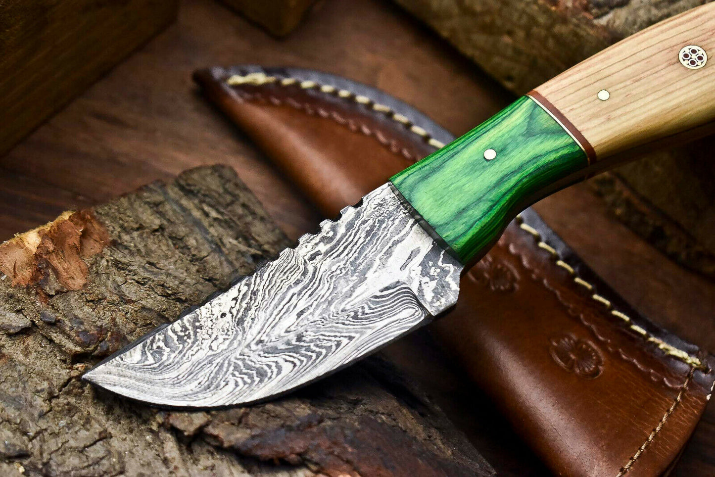HS-707 Custom Handmade Damascus Steel Skinner Knife - Beautiful Wood Handle