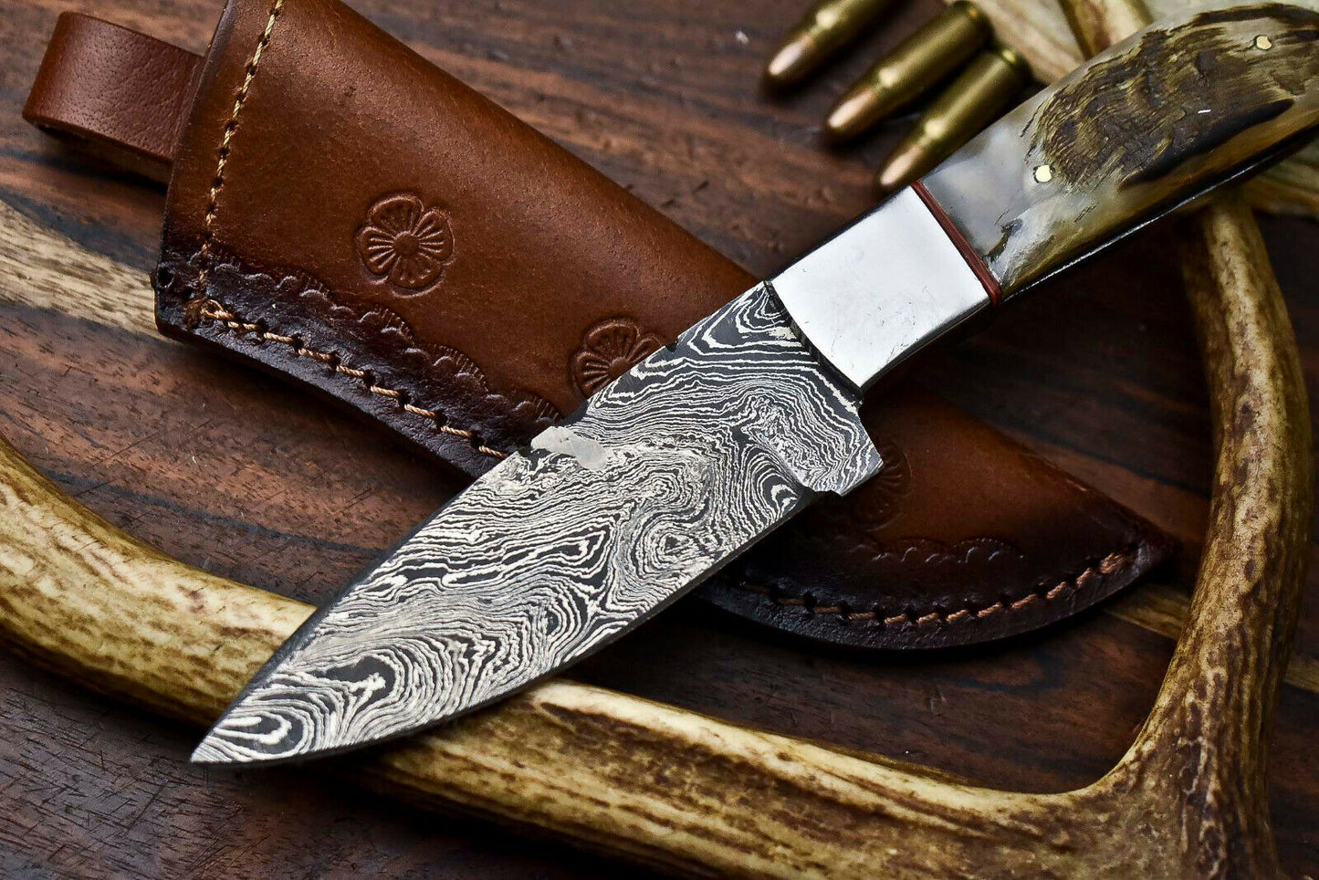 HS-617 Handmade Damascus Skinning Blade Camping Full Tang Knife