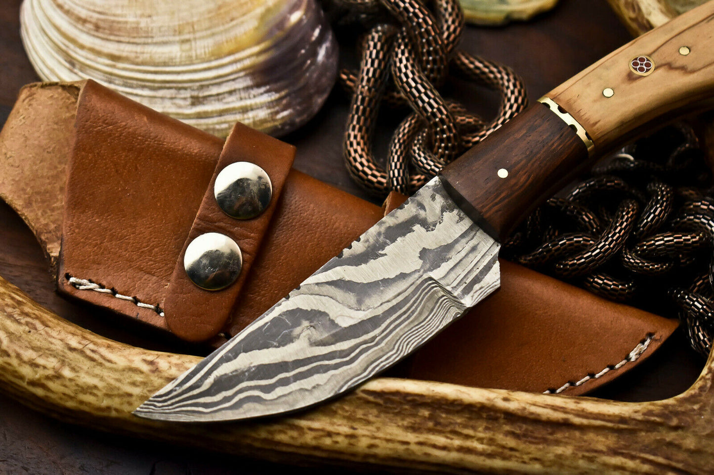 HS-723 Custom Handmade Damascus Steel Skinner Knife - Wood Handle