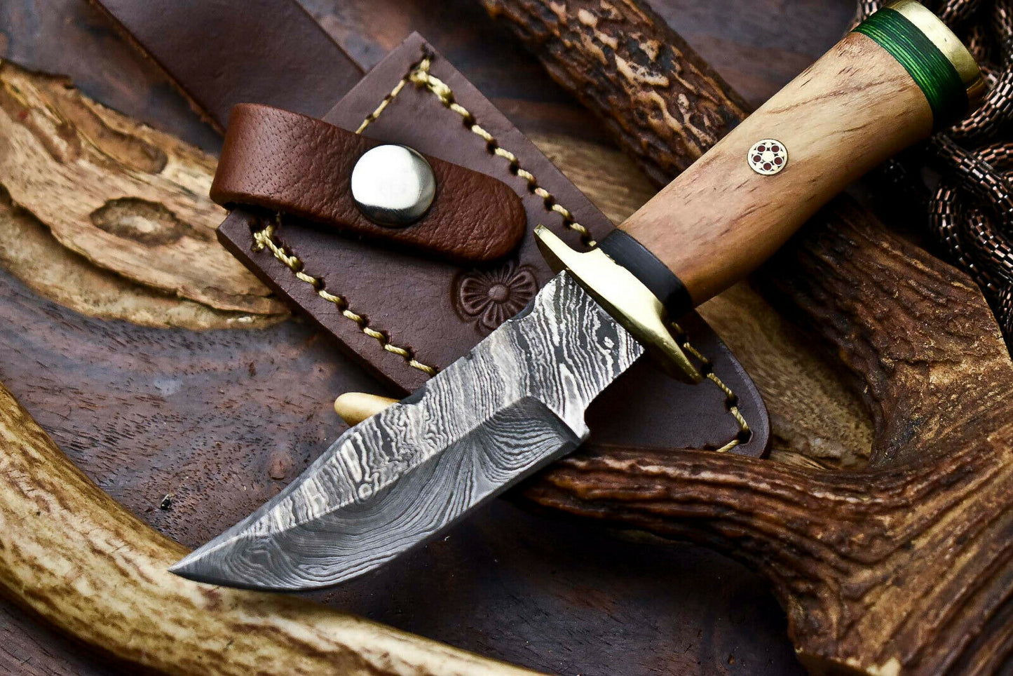 HS-710 Custom Handmade Damascus Steel Skinner Knife - BeautifulWood Handle