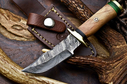 HS-710 Custom Handmade Damascus Steel Skinner Knife - BeautifulWood Handle