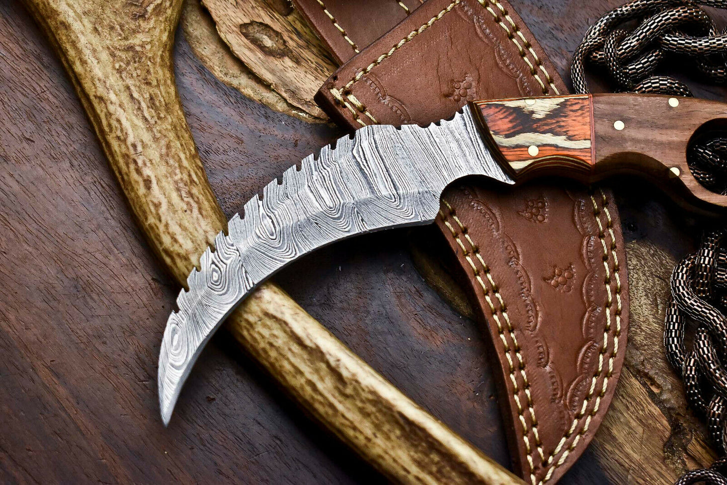 HS-906 Custom Handmade Damascus Steel Karambit Knife - Beautiful Hard Wood Handle