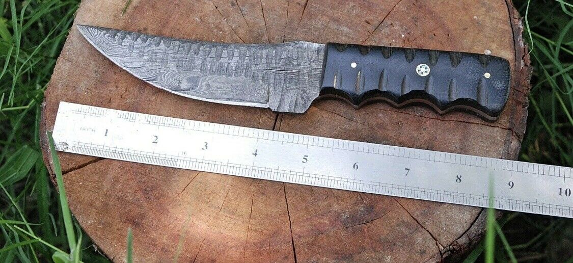 HS-463 Custom Handmade Damascus Steel Skinner/Hunting Knife With Black Micarta Handle