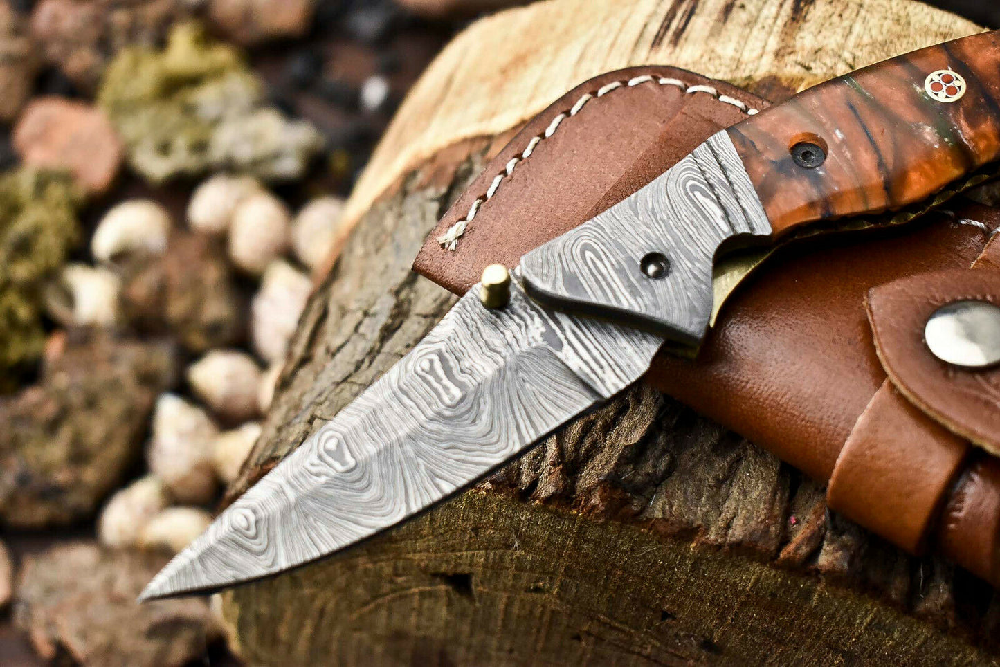 |Custom Handmade Damascus Steel Pocket Folding Knife - Beautiful Resin Handle