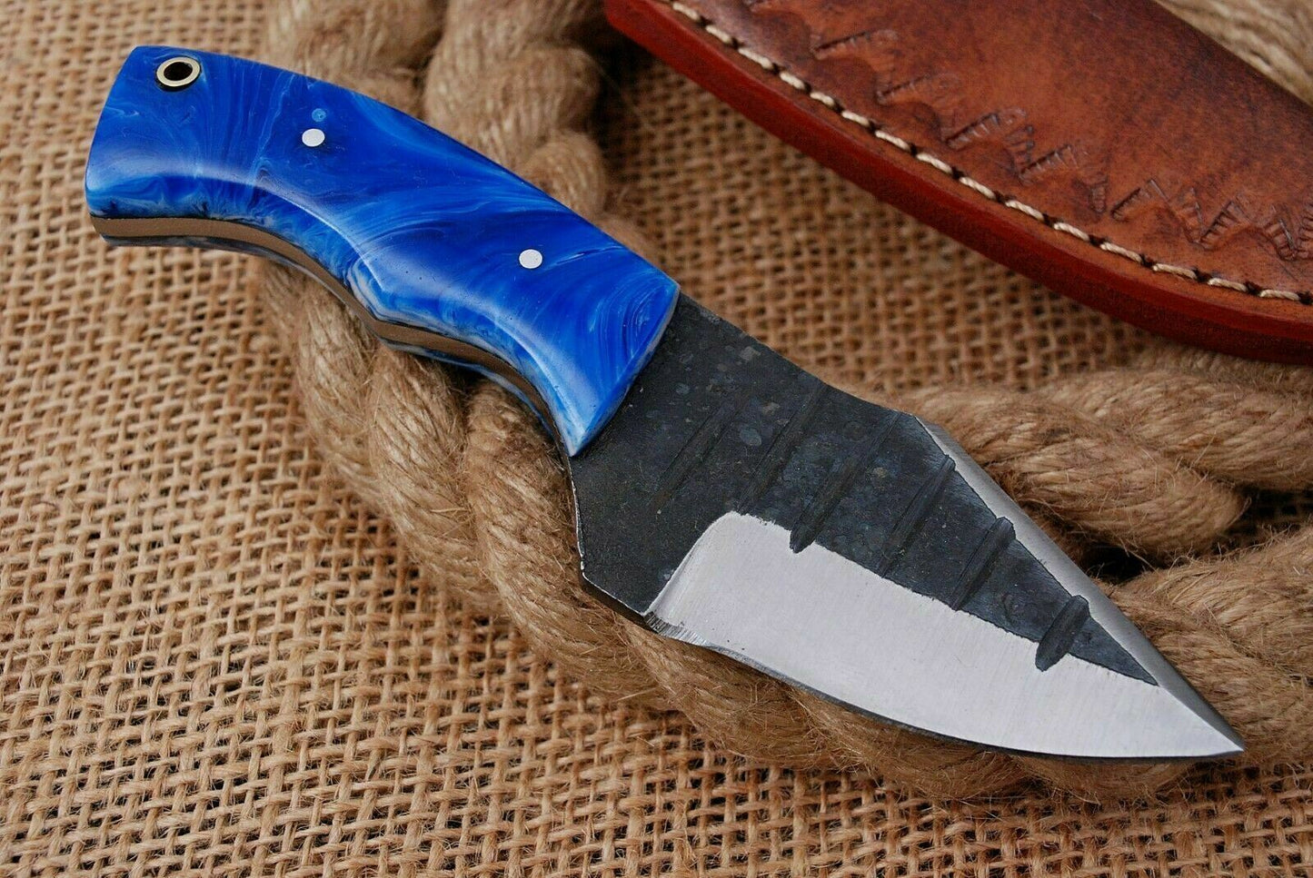 HS-746 6.0'' Custom Handmade High Carbon Mini Skinner Knife With Blue Resin Handle
