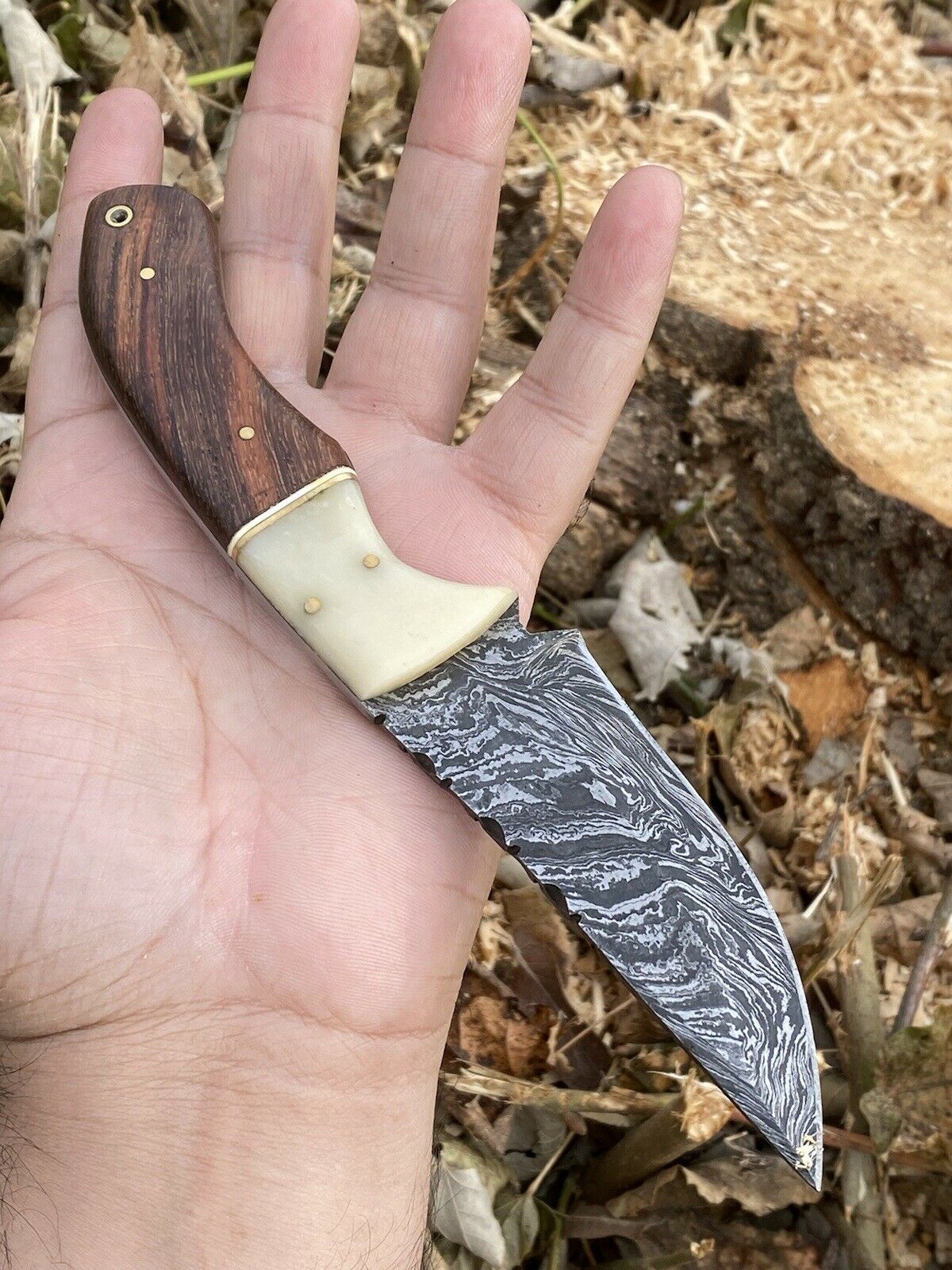 HS-572 Custom Hand Forged Damascus Steel HUNTING Knife W/ Wood Handle / Full Tang