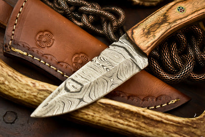 HS-610 Custom Handmade Damascus Hunting Skinning Blade Hunter Camping Full Tang Knife