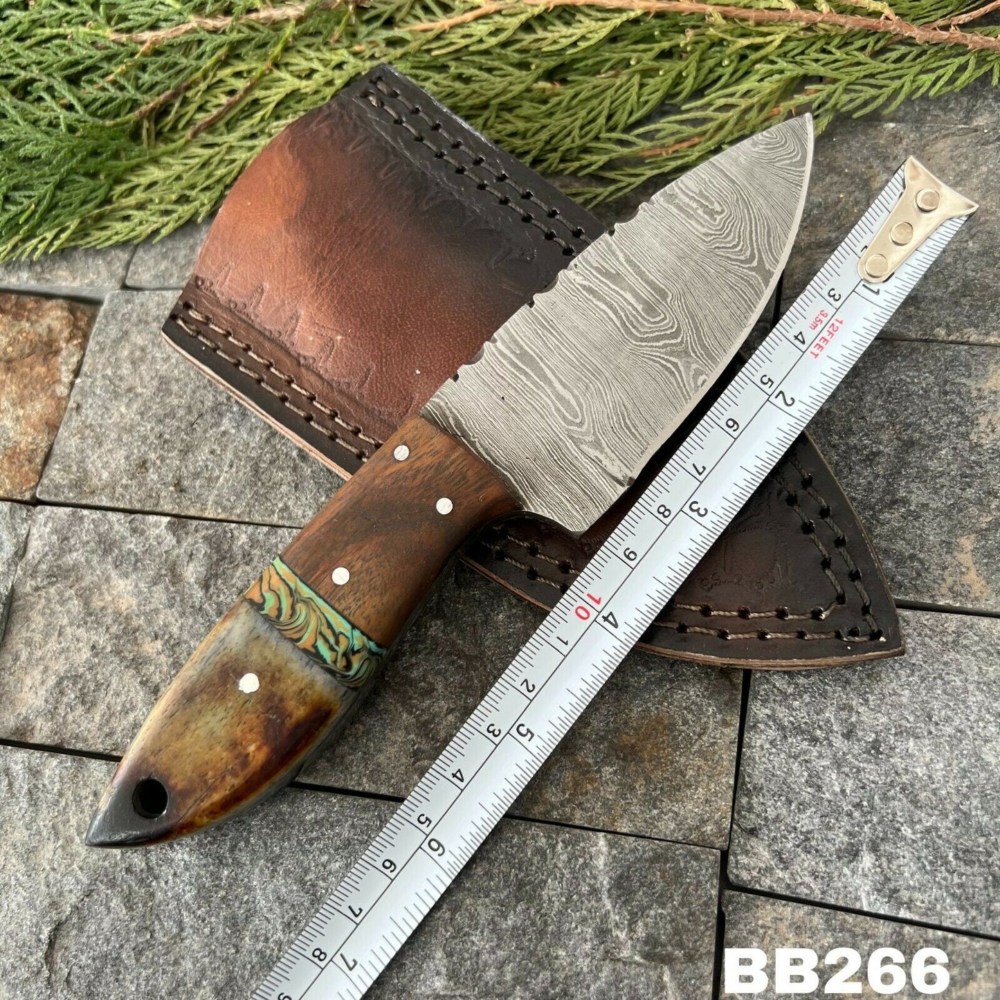 HS-583 Custom Handmade Damascus Steel Hunting Knife Full Tang Skinner Knife