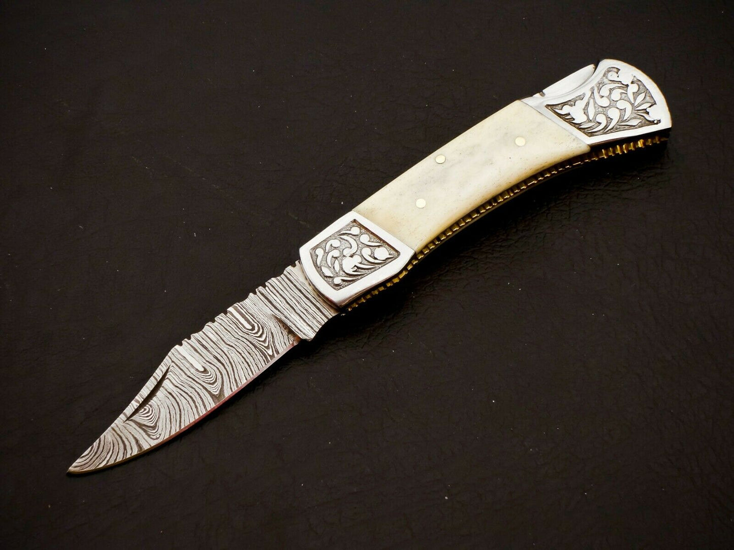 HS-1109 Custom Hand Forged Damascus Steel Back Lock Resin Handle Knife