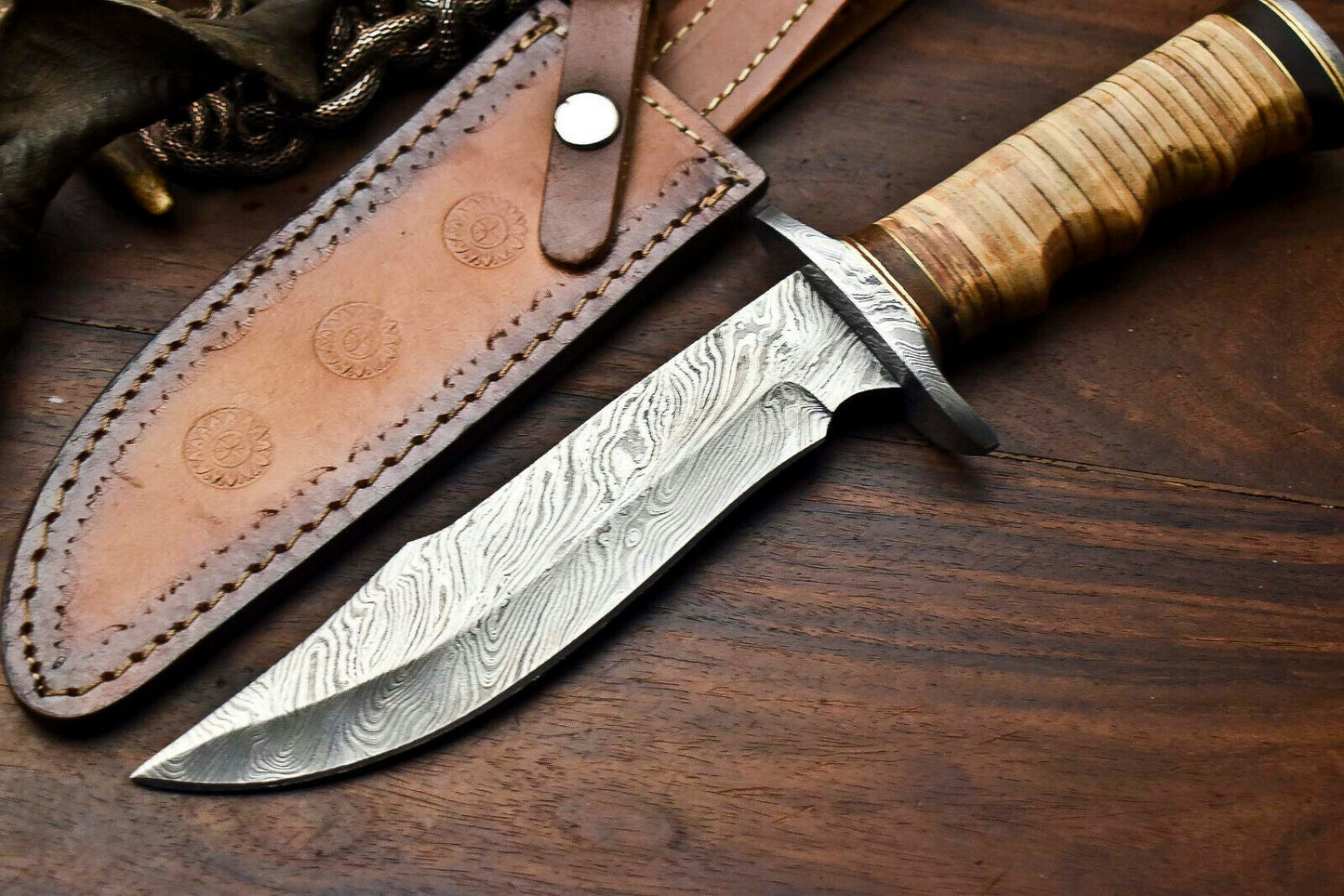 HS-331 | Custom Handmade Damascus Steel Hunitng/Bowie Knife - Leather Handle